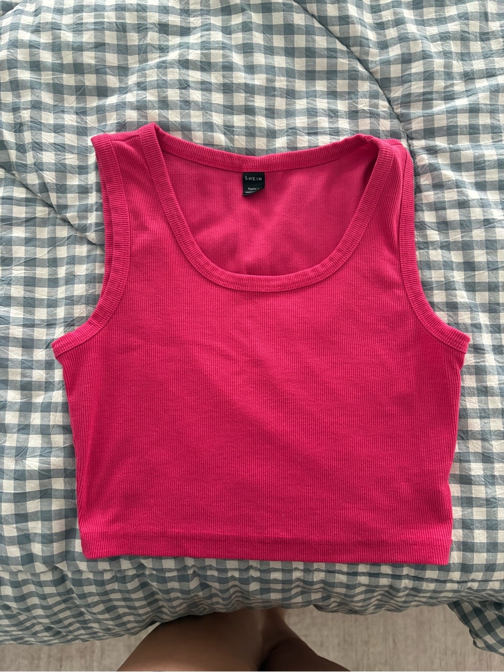 SHEIN Bright Pink Ribbed Cropped Tank